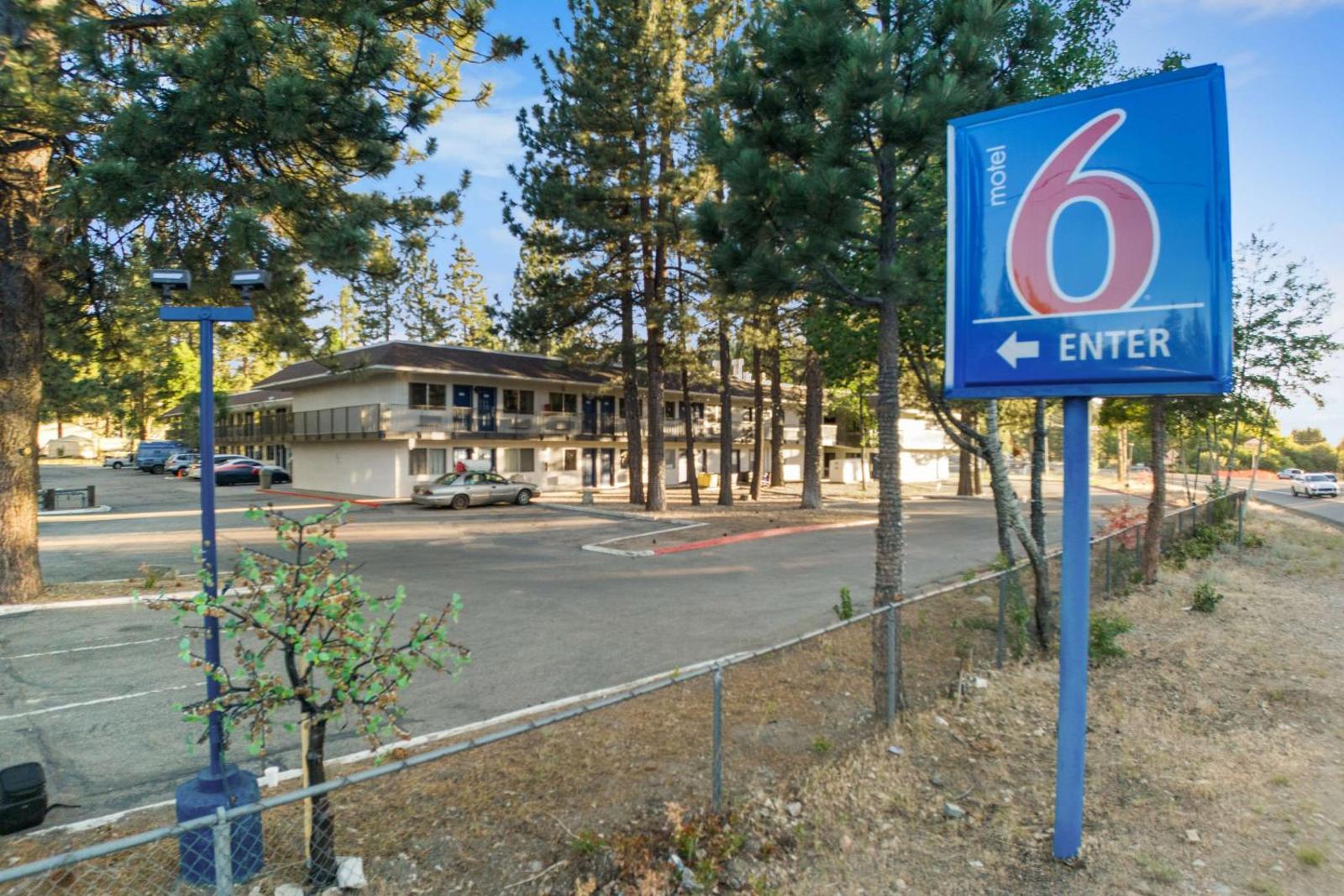 Motel 6 Big Bear