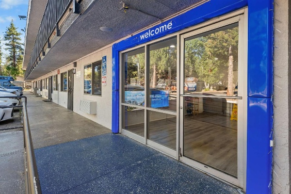 Motel 6 Big Bear image 5